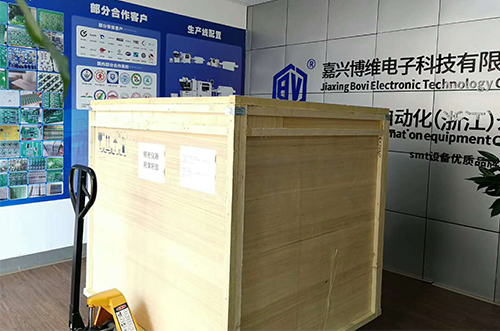 安徽客戶SMT設(shè)備專車送貨，貨到上門安裝調(diào)試
