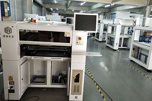 溫州客戶SMT設(shè)備專車送貨，貨到上門安裝調(diào)試